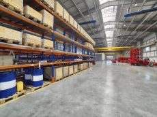 high level cleaning in warehouses