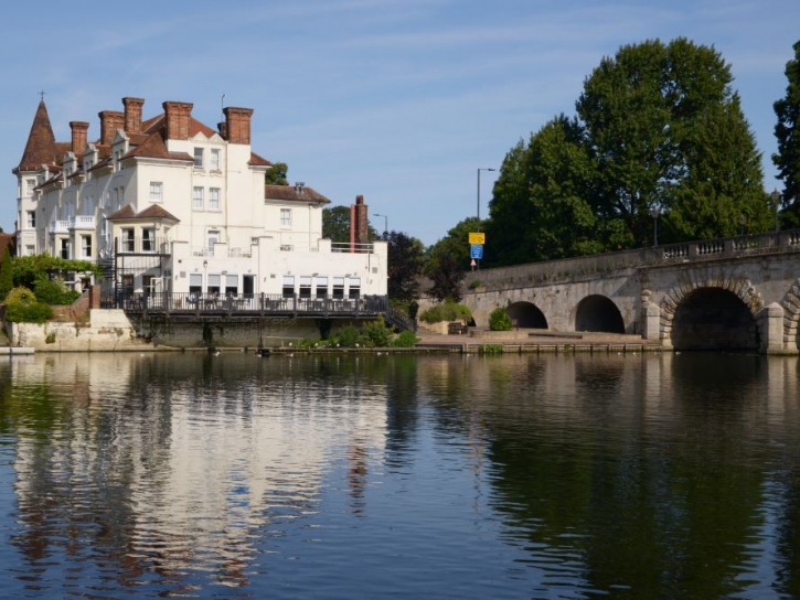 Maidenhead cleaning service crews location