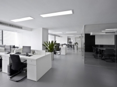 office daily and weekly cleaners based in Milton Keynes