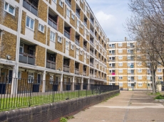 social housing cleaning crews specialising in end of lease cleans Reading