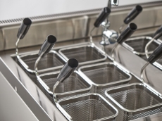 stainless steel degreasing and carbon removal